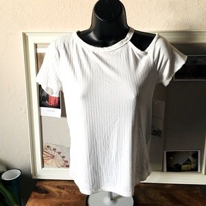 Love Win’s  -  Women’s Top 💓